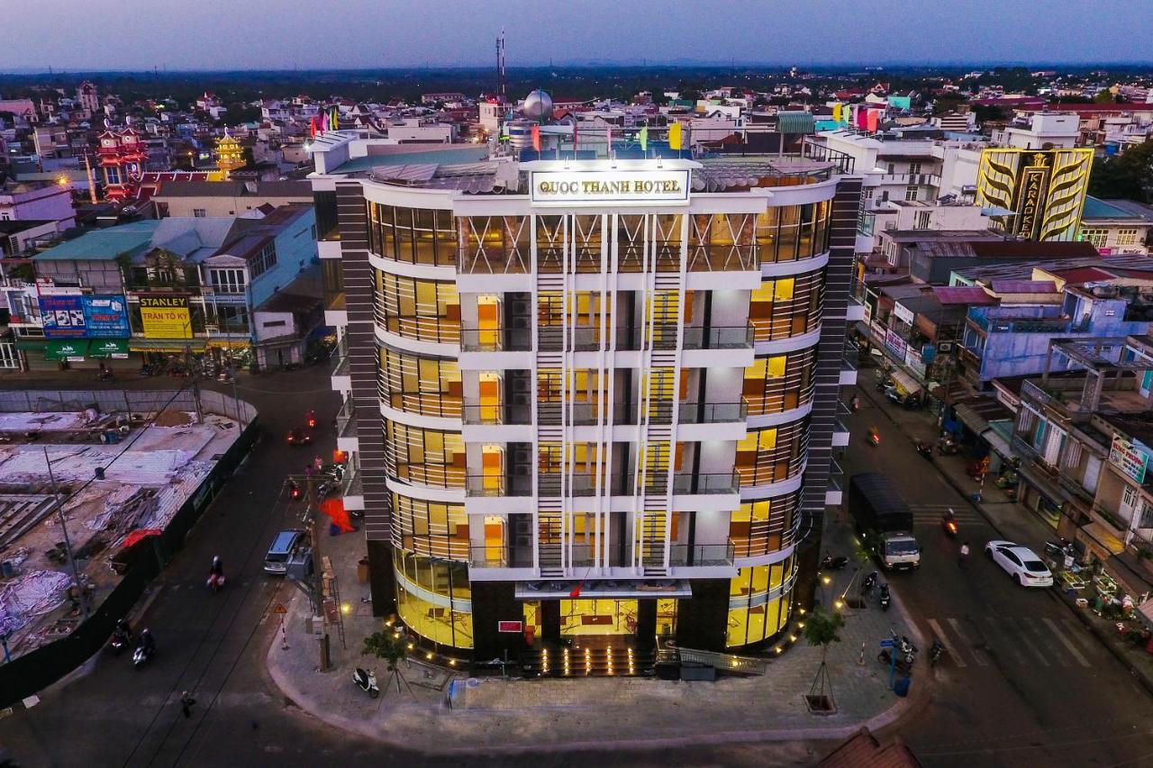 Quoc Thanh Hotel Long Khanh Exterior photo